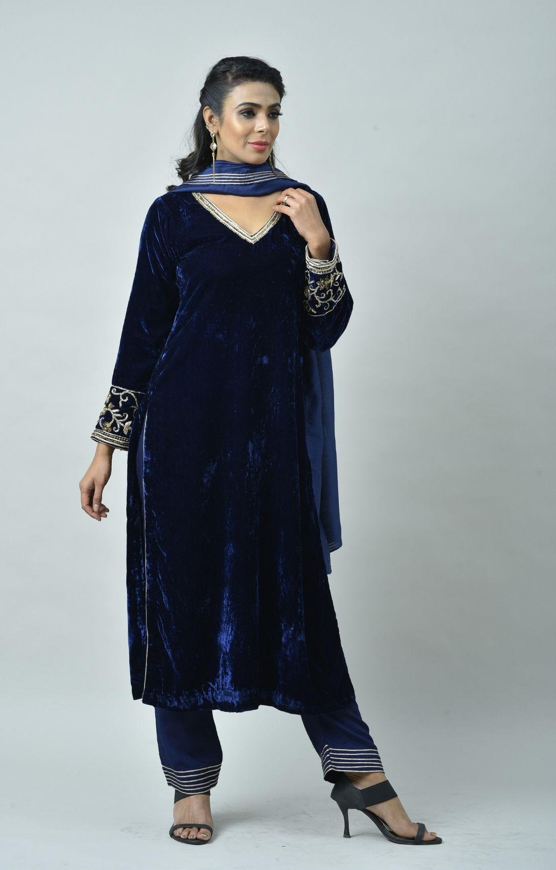 Navy Blue Embroidered Velvet Kurta Set  of 3