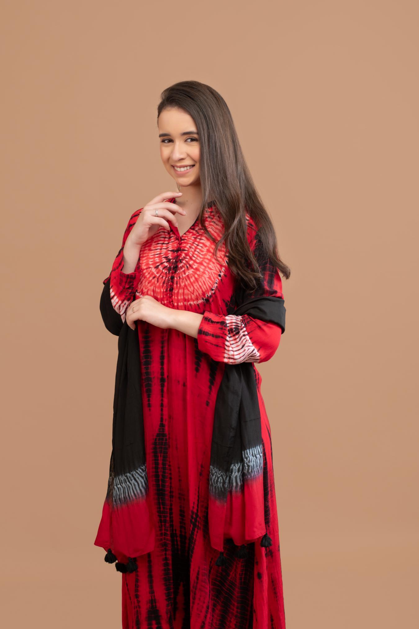 RED BLACK SHIBORI YOKE AND TIE DYE KURTA SET OF 3