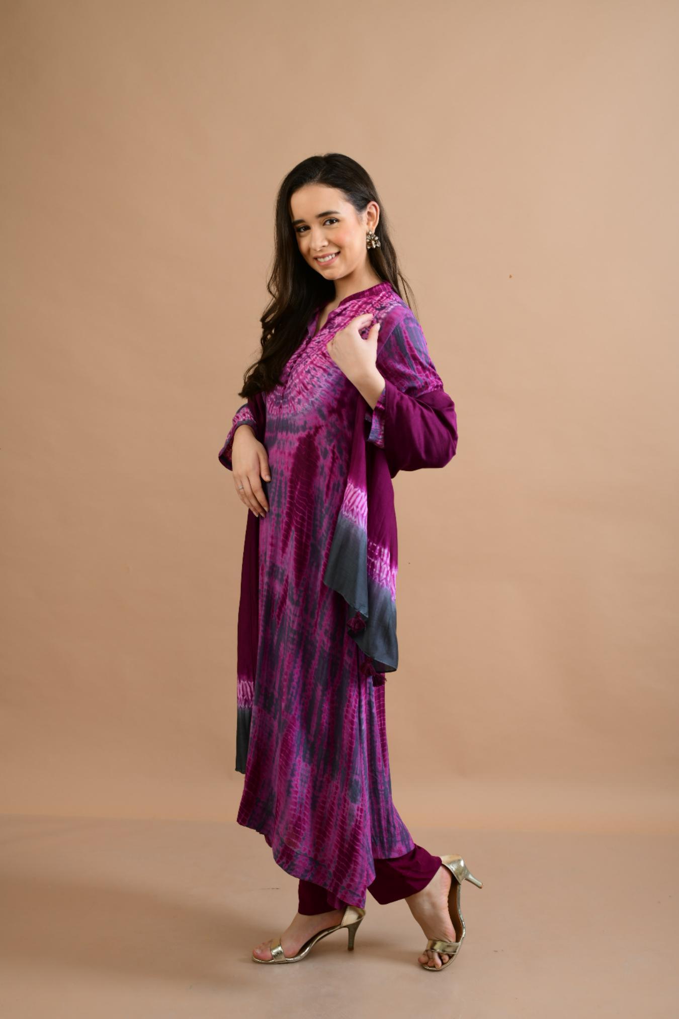 WINE PURPLE SHIBORI YOKE AND TIE DYE KURTA SET OF 3
