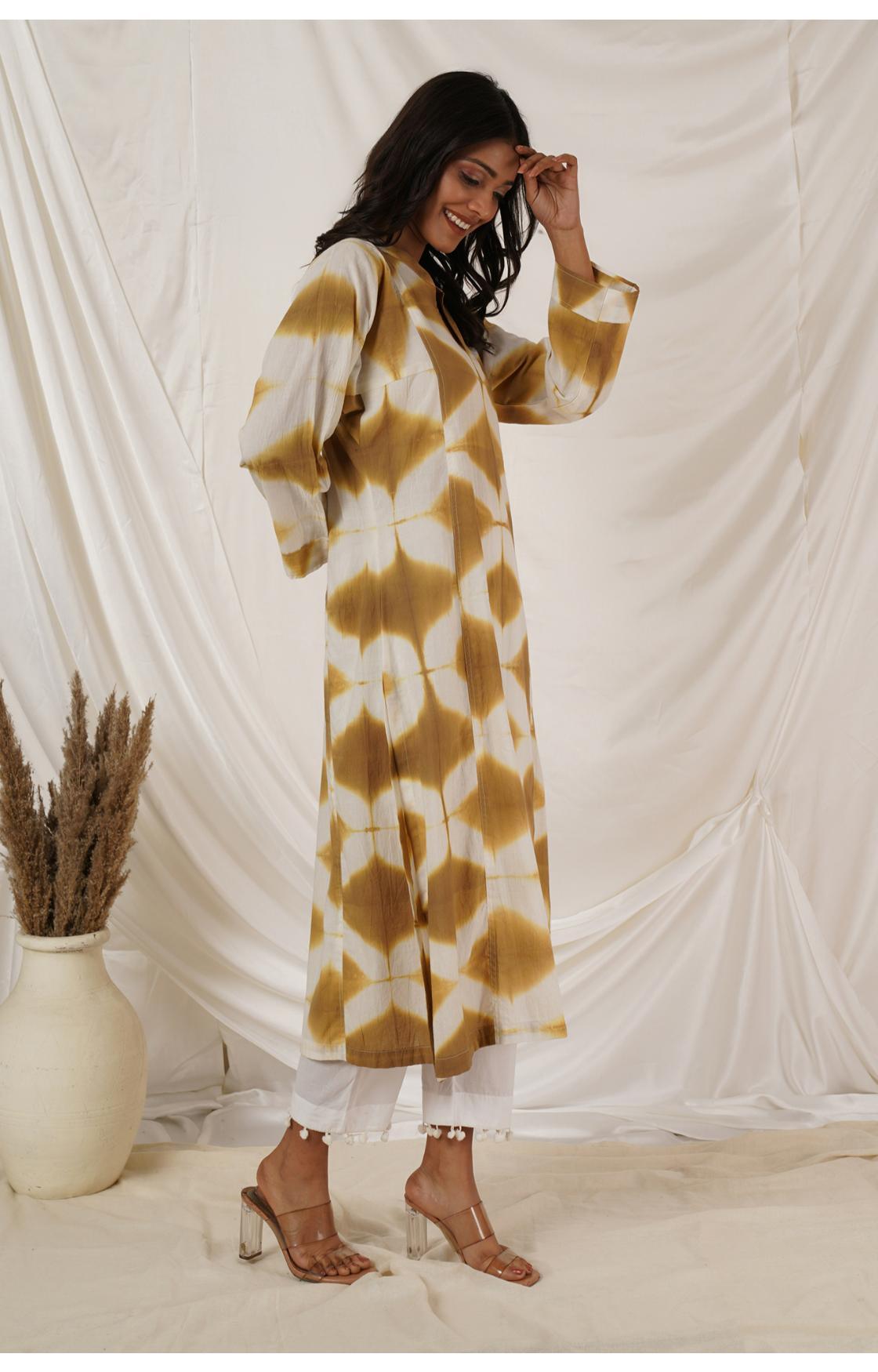Beige White Clamp Dye Kurta