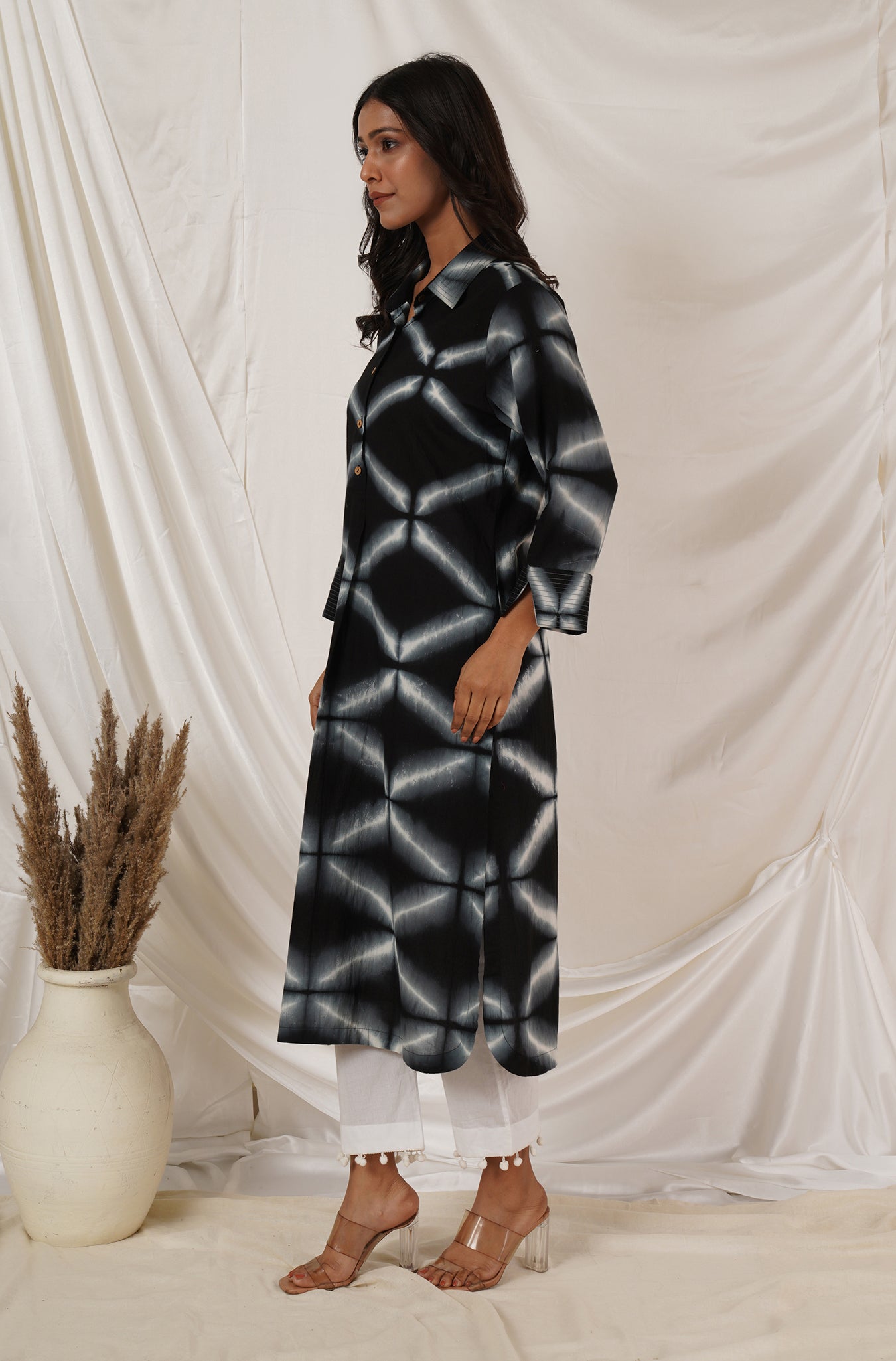 Black & White Clamp Dye Kurta