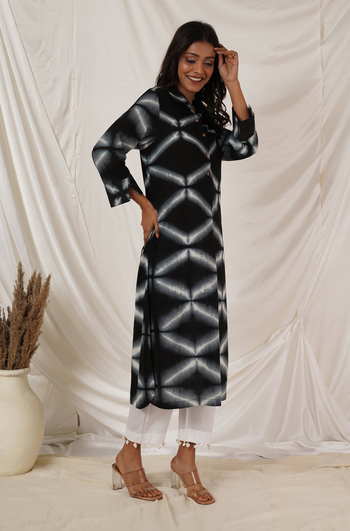 Black & White Clamp Dye Kurta