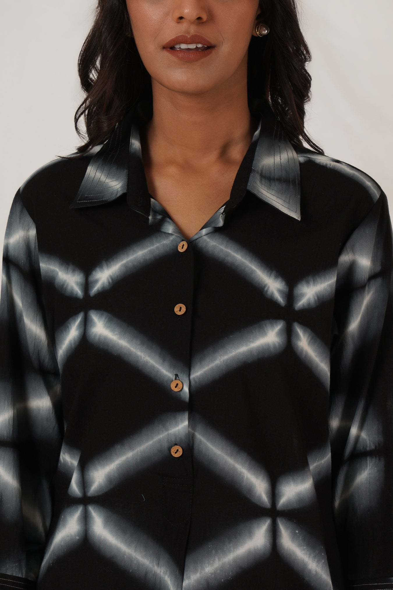 Black & White Clamp Dye Kurta