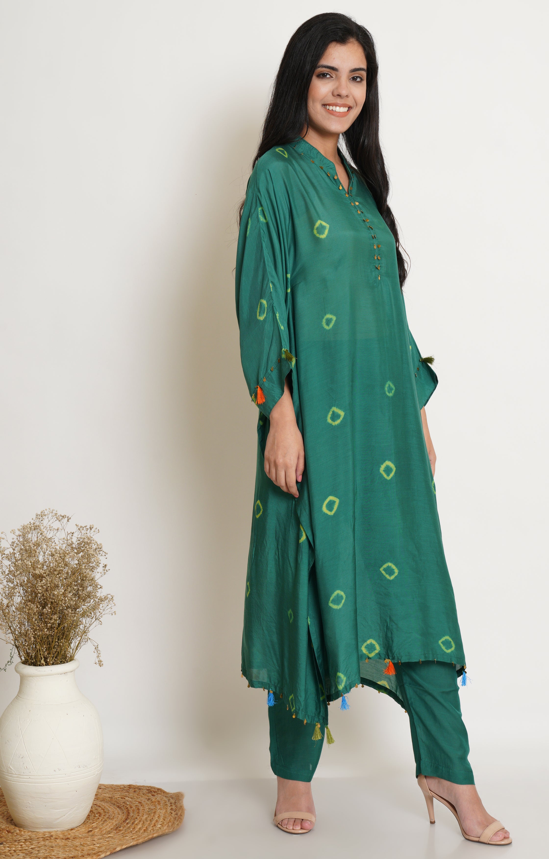 Green Muslin Bandhani Kaftan Set Of 2