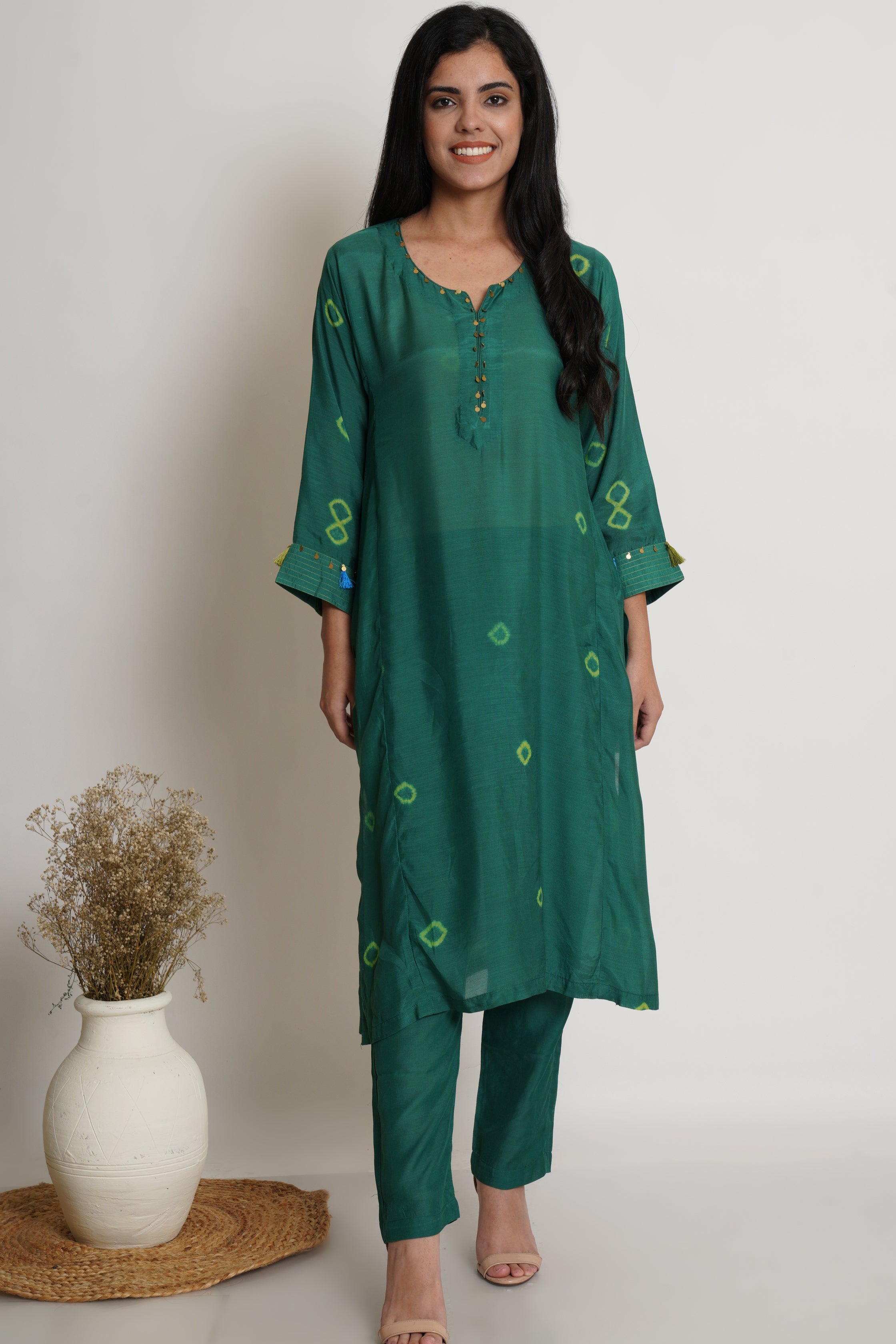 Green Muslin Bandhani Kurta Set Of 2