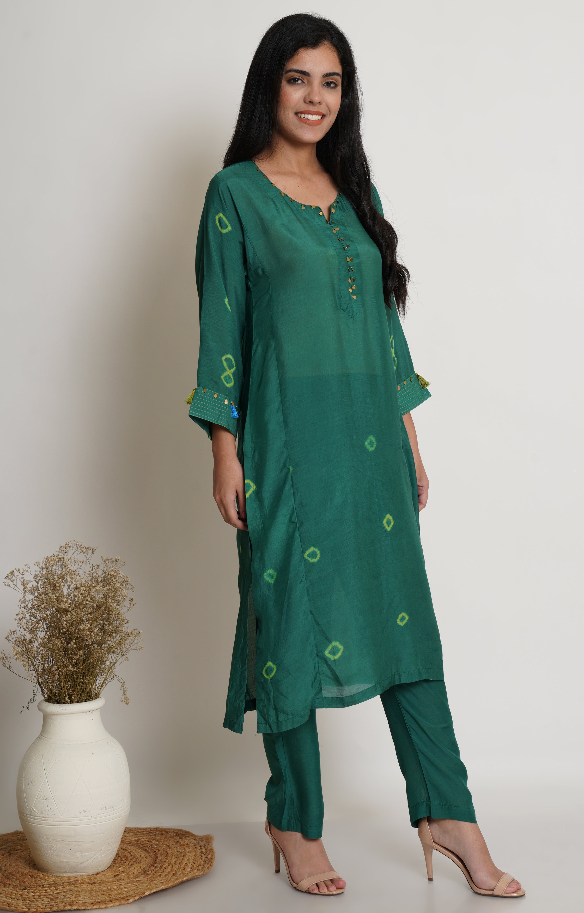 Green Muslin Bandhani Kurta Set Of 2