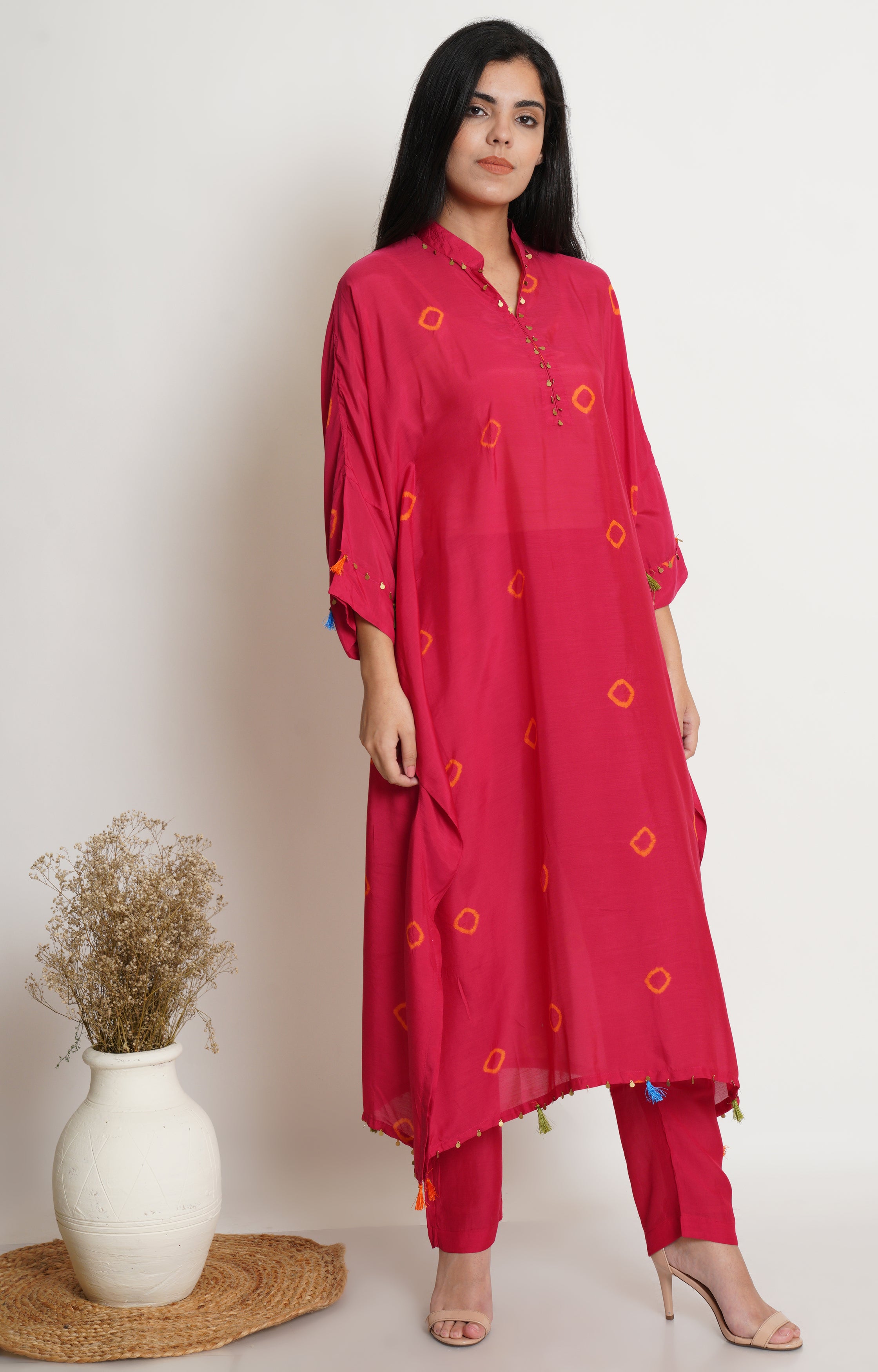 Pink Muslin Bandhani Kaftan Set Of 2