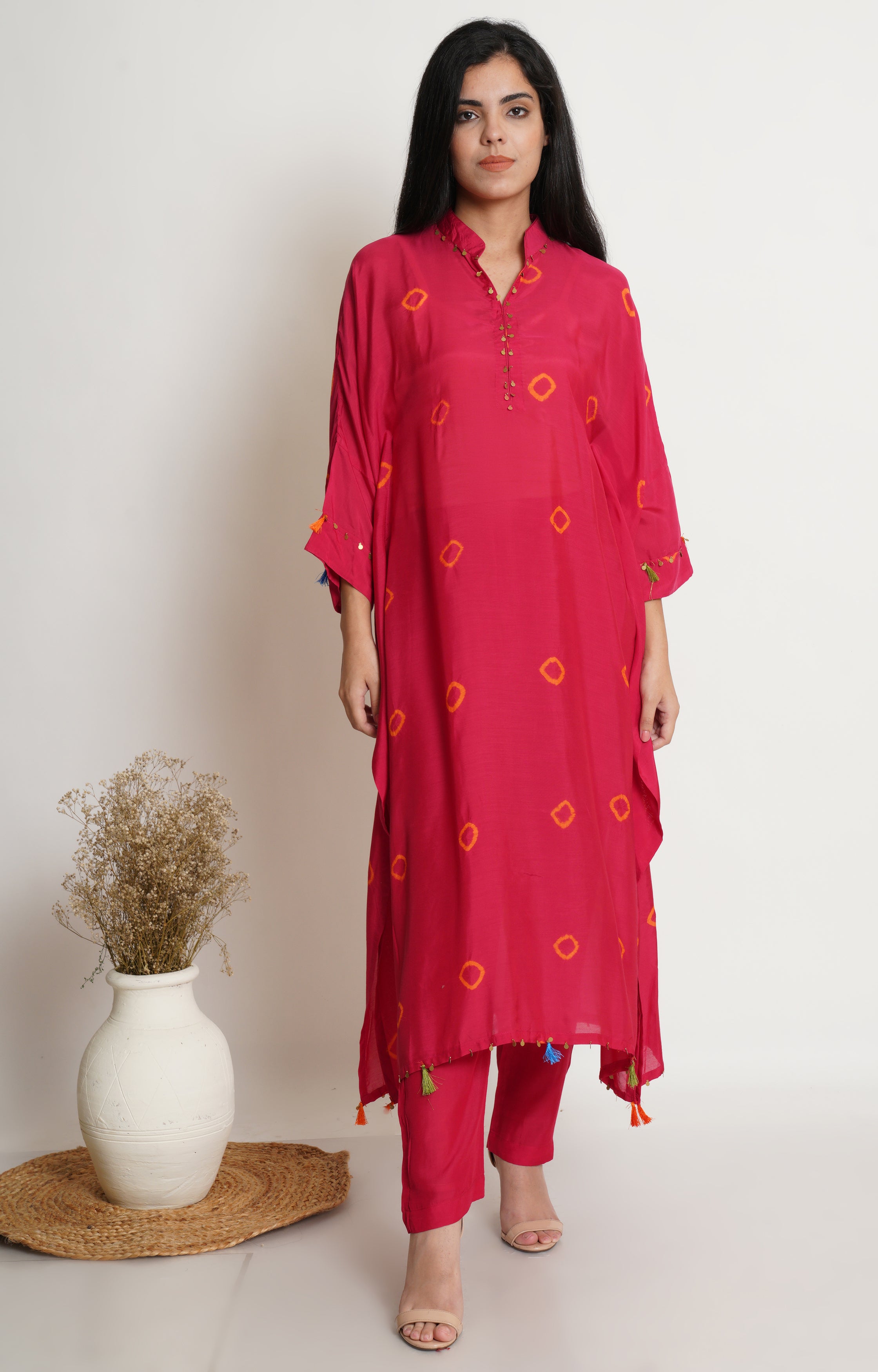 Pink Muslin Bandhani Kaftan Set Of 2
