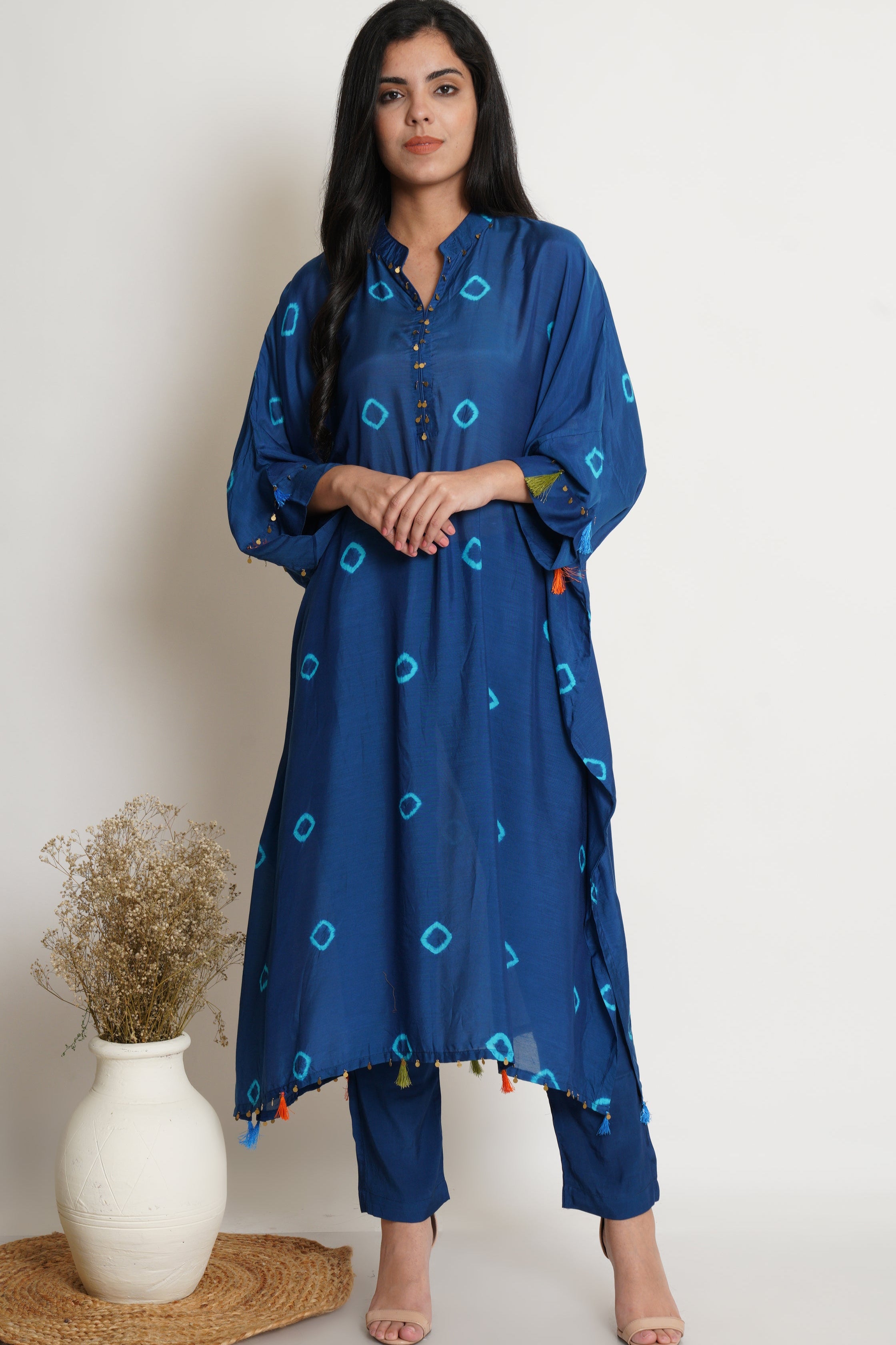 Blue Muslin Bandhani Kaftan Set Of 2