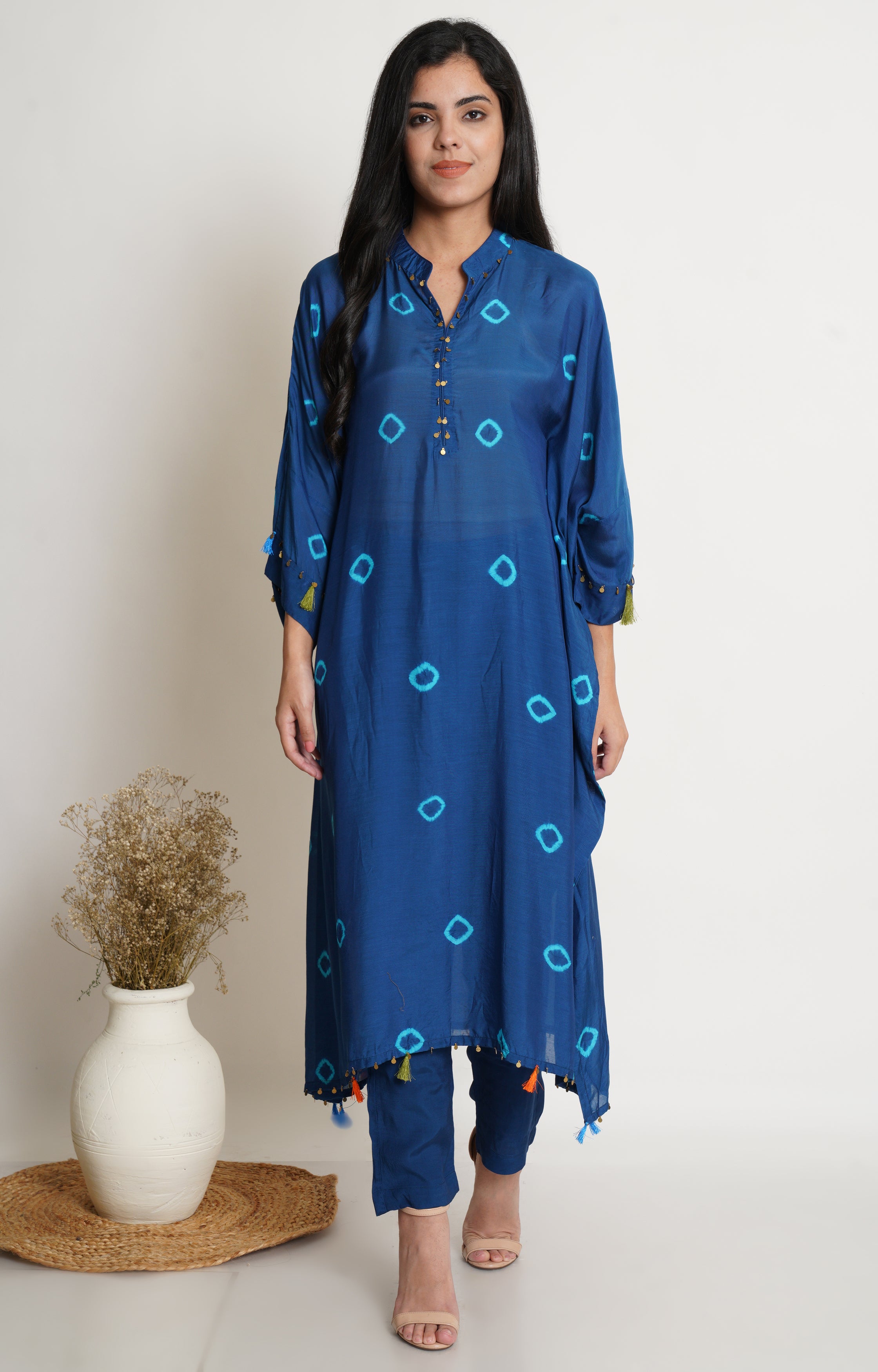 Blue Muslin Bandhani Kaftan Set Of 2