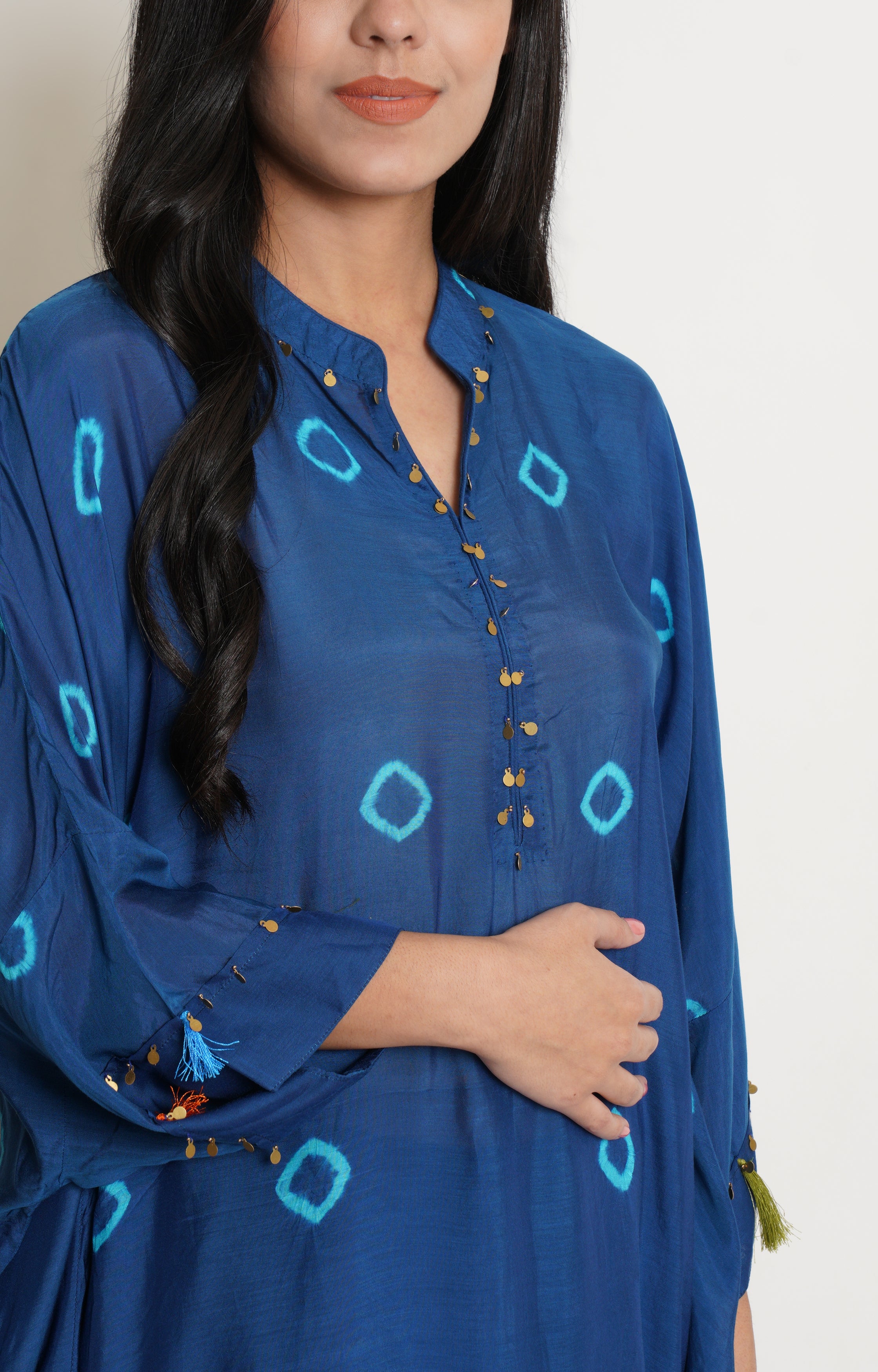 Blue Muslin Bandhani Kaftan Set Of 2