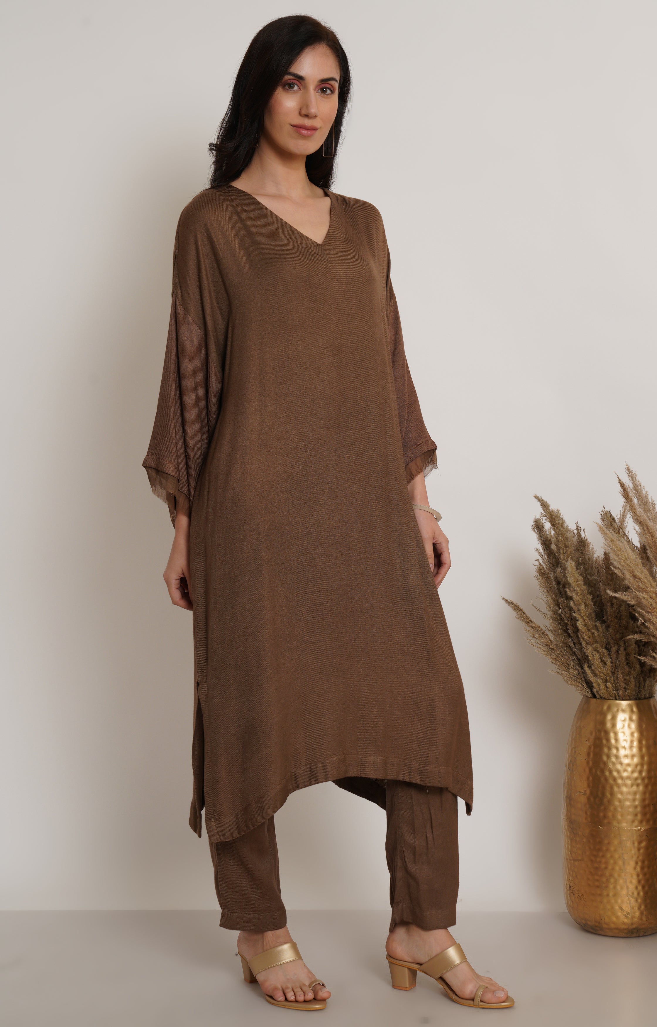 Brown Ruffle Plain Kaftan Set Of 2