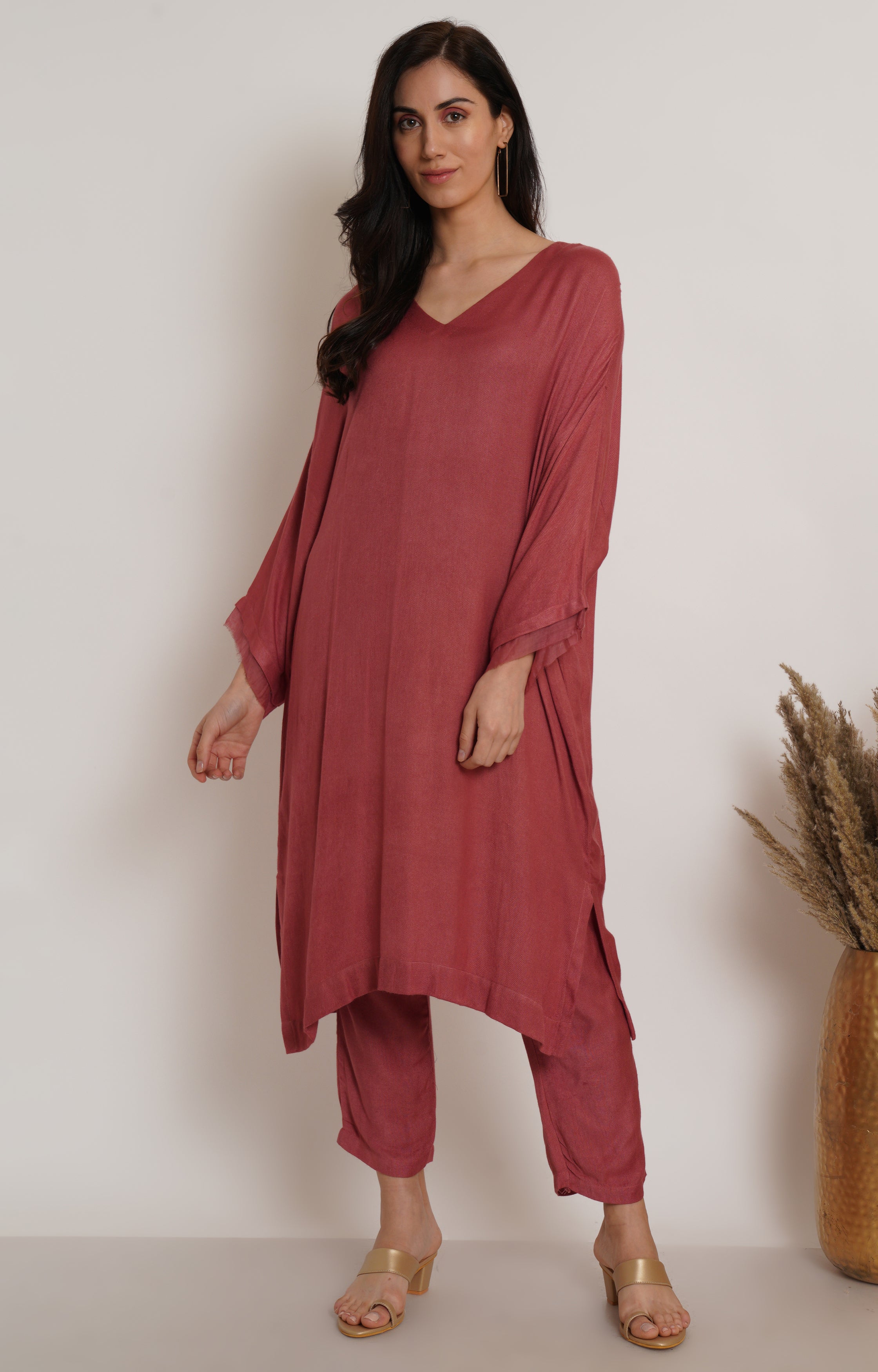 Red Ruffle Plain Kaftan Set Of 2