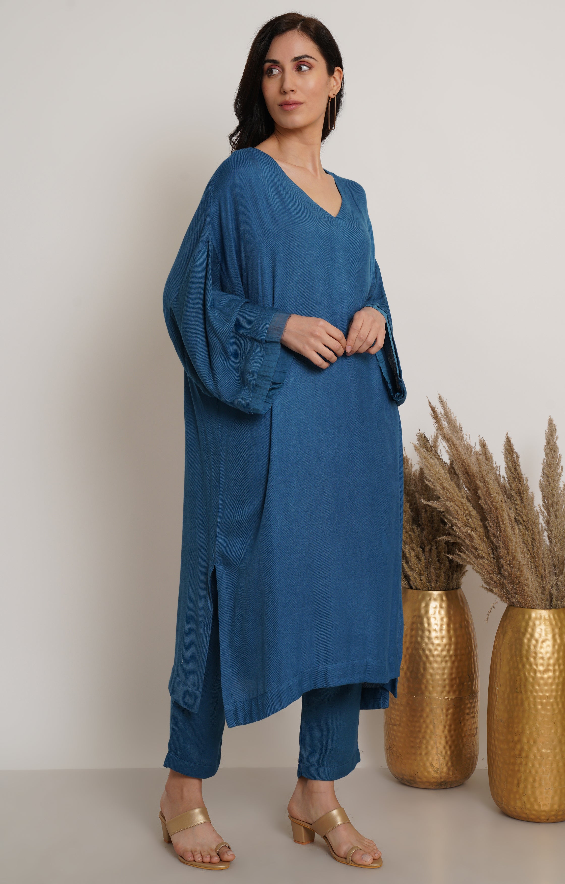Blue Ruffle Plain Kaftan Set Of 2