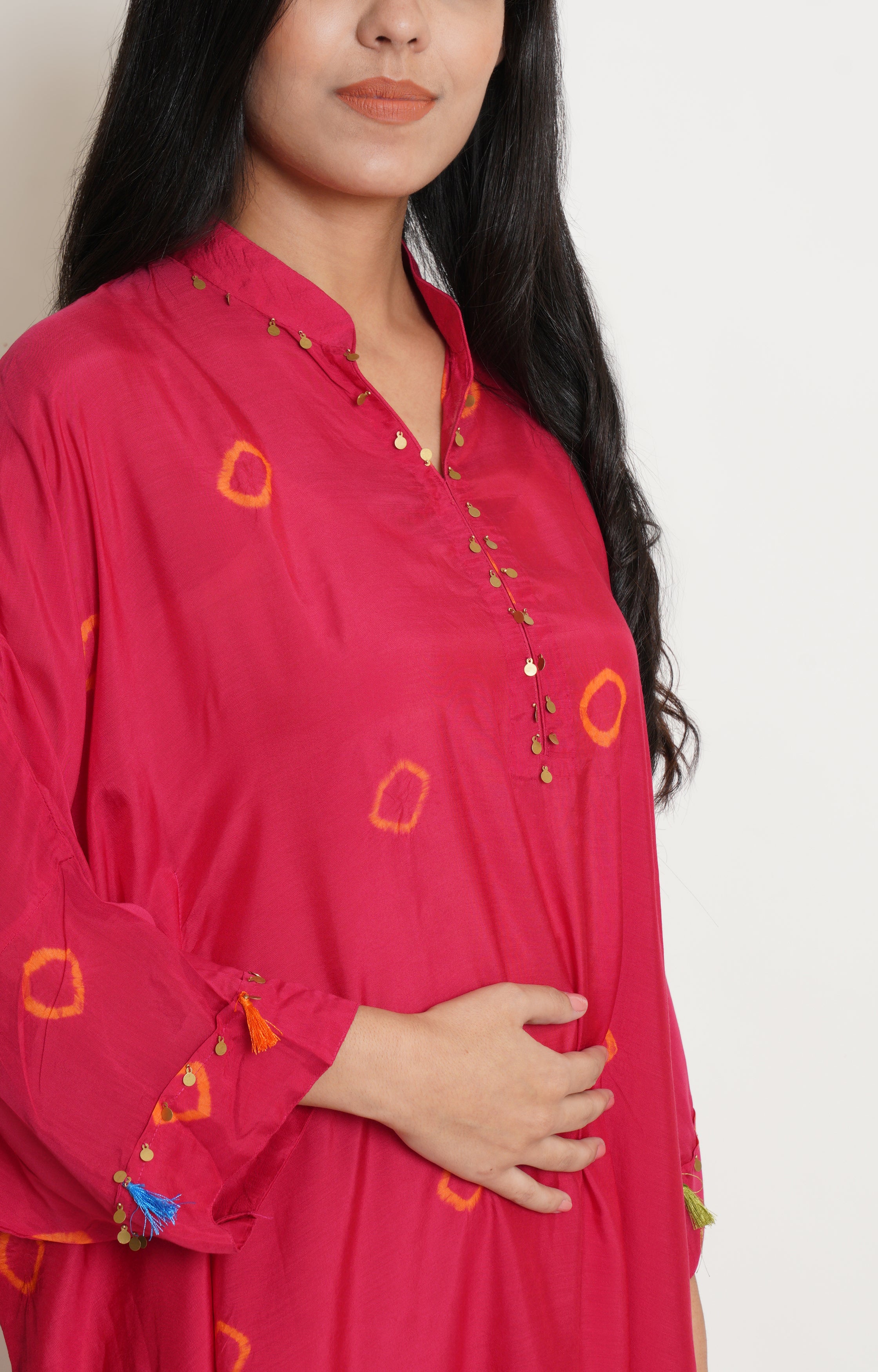 Pink Muslin Bandhani Kaftan Set Of 2